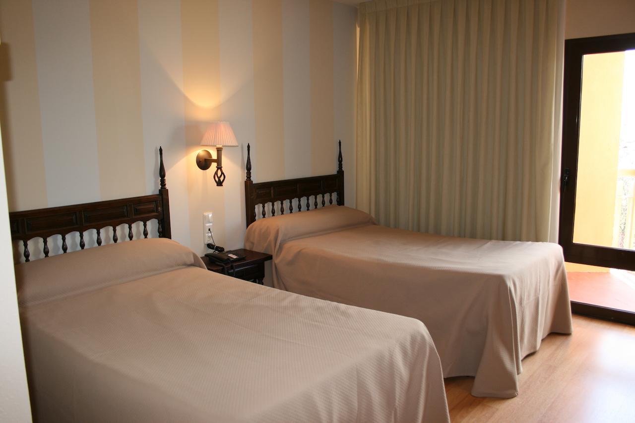 Hotel Cariñena Chambre photo