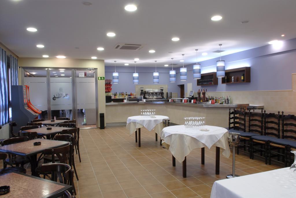 Hotel Cariñena Extérieur photo